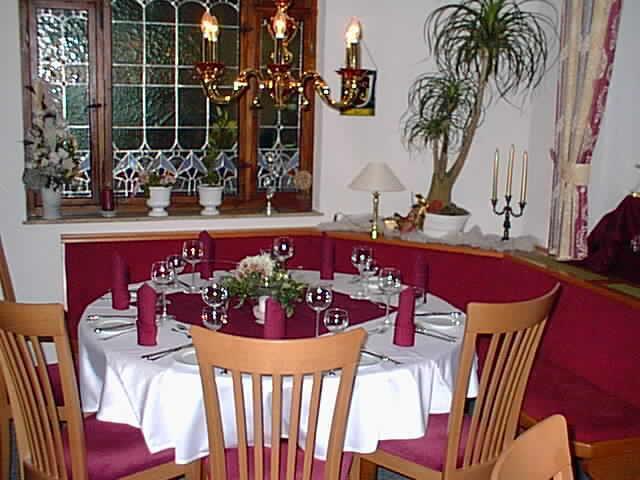 Romhild Hotel & Restaurant Zum Hirsch מראה חיצוני תמונה
